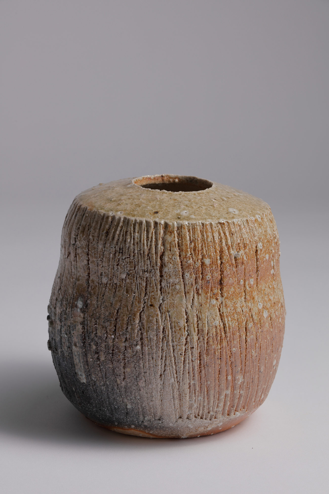 vaso di ceramica di Karin Putsch-Grassi stile orientale